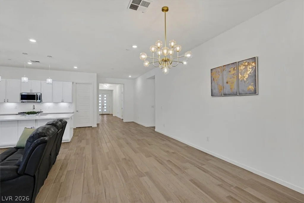 981 Edinburgh Fields, Las Vegas, NV 89138