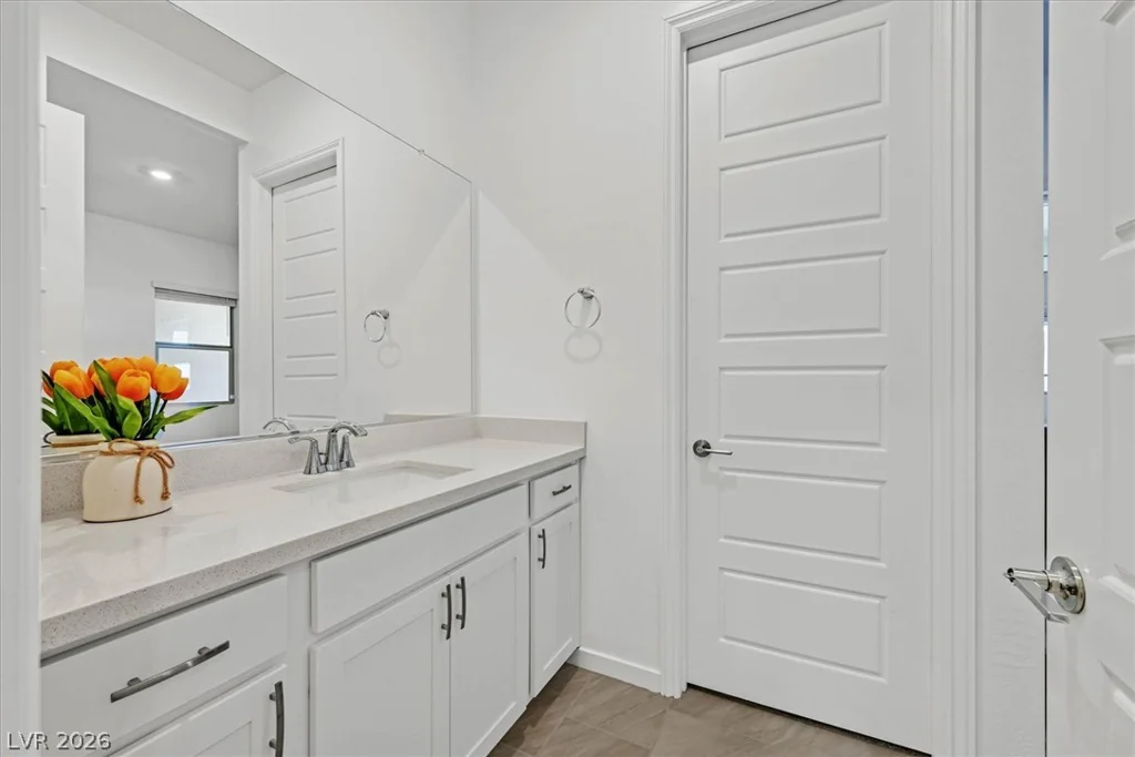 981 Edinburgh Fields, Las Vegas, NV 89138