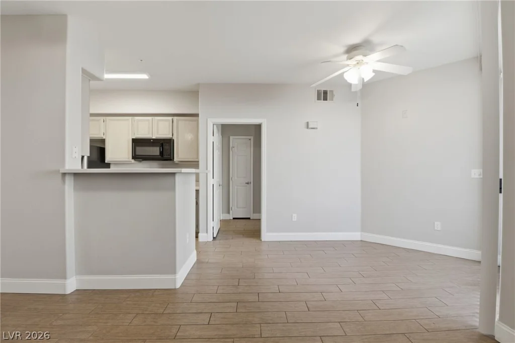 7143 Durango, Las Vegas, NV 89113