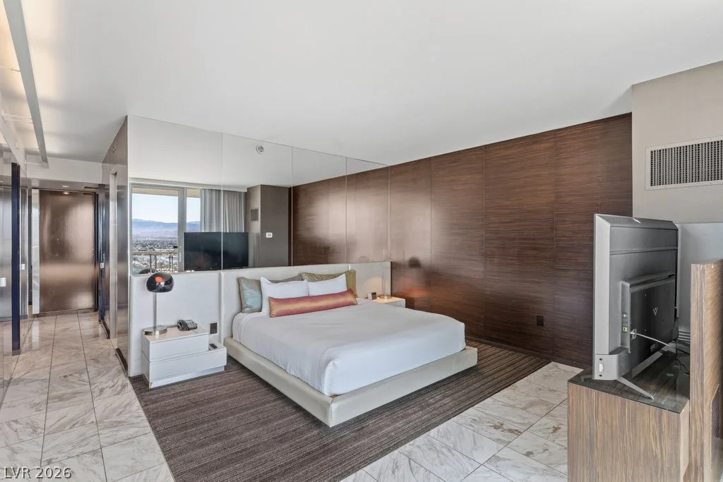 4381 Flamingo, Las Vegas, NV 89103