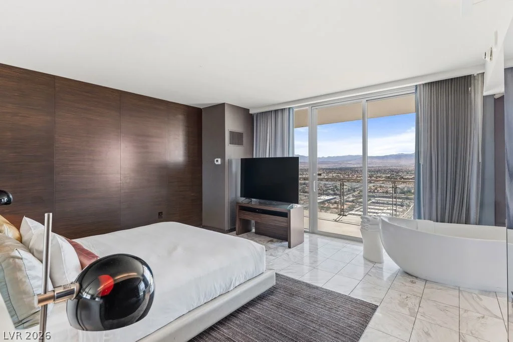 4381 Flamingo, Las Vegas, NV 89103