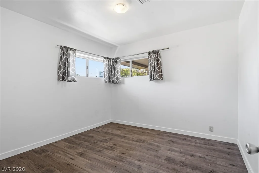 909 Canosa, Las Vegas, NV 89104