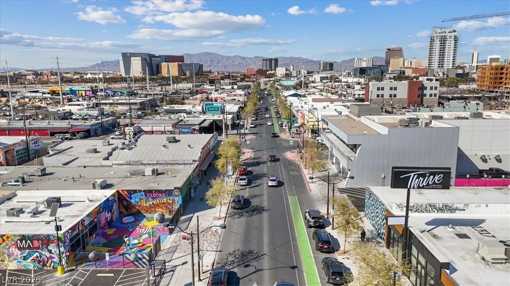 909 Canosa, Las Vegas, NV 89104