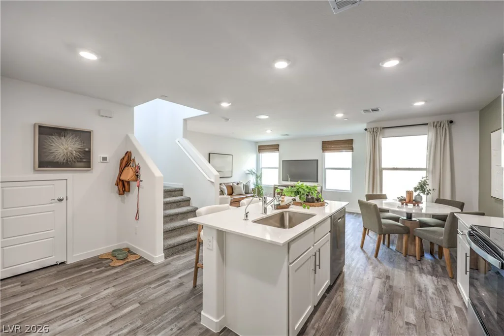 9815 Maple Pass, Las Vegas, NV 89178