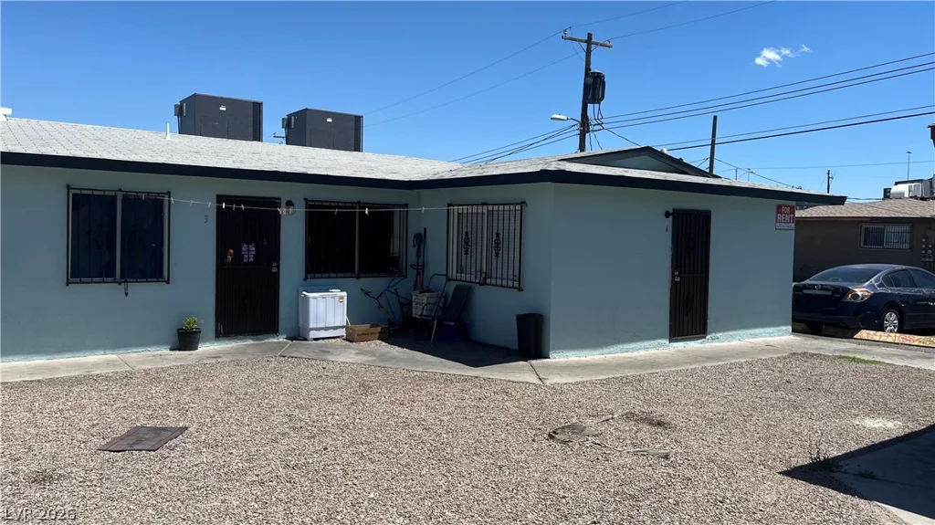 2504 Mesquite, Las Vegas, NV 89101