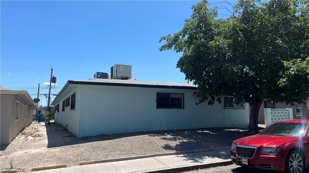 2504 Mesquite, Las Vegas, NV 89101