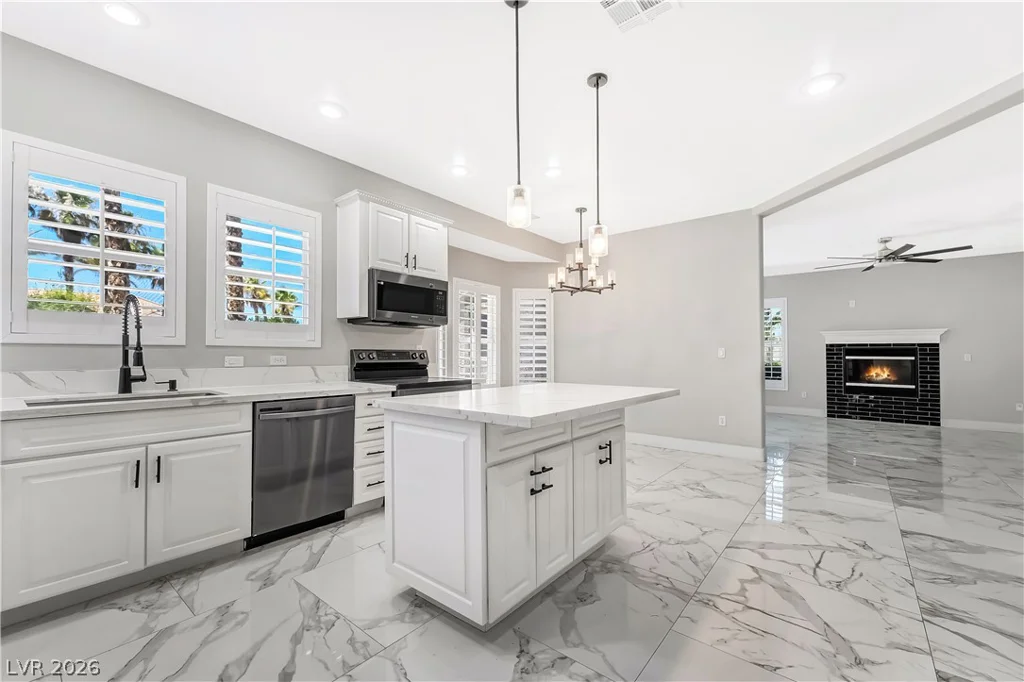 7345 Wigwam, Las Vegas, NV 89113