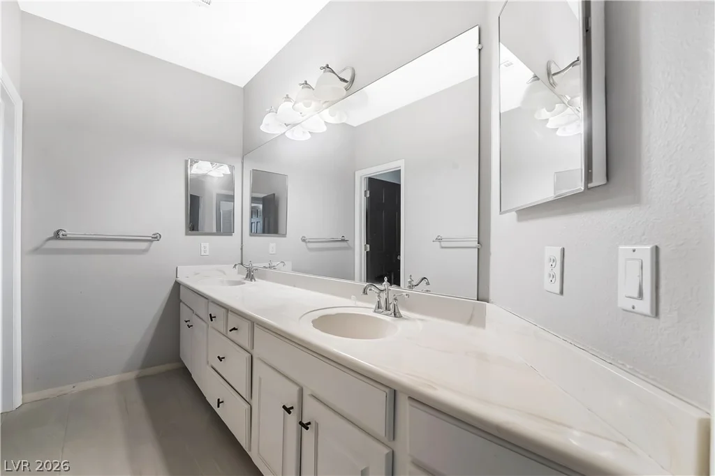 7345 Wigwam, Las Vegas, NV 89113