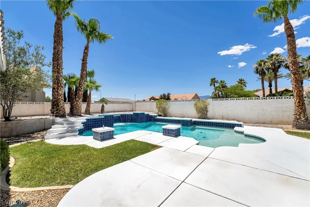 7345 Wigwam, Las Vegas, NV 89113