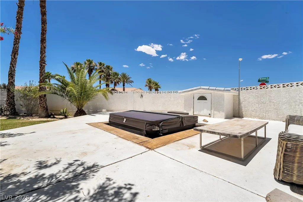 7345 Wigwam, Las Vegas, NV 89113