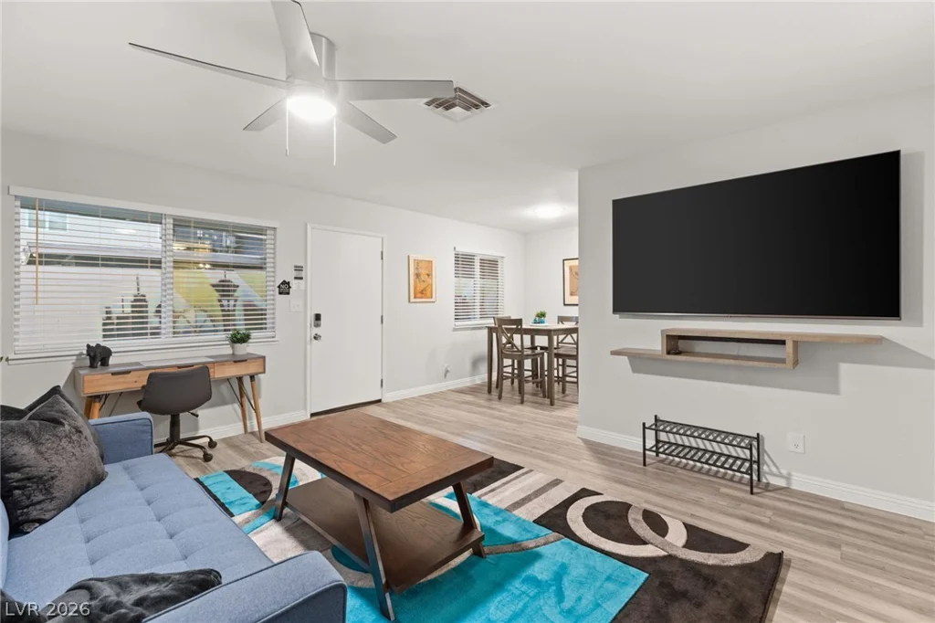 615 10th, Las Vegas, NV 89101