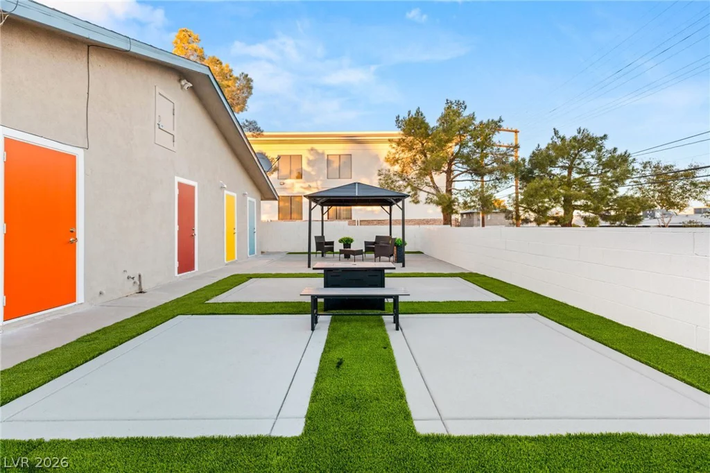 615 10th, Las Vegas, NV 89101