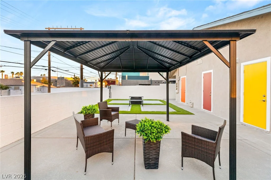 615 10th, Las Vegas, NV 89101