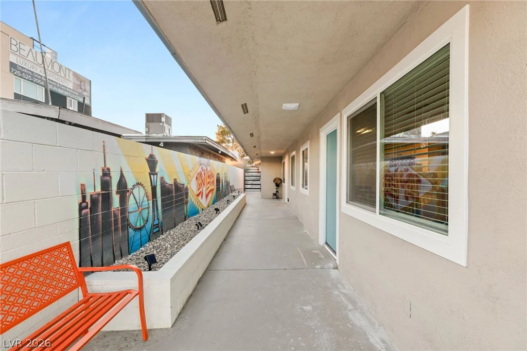 615 10th, Las Vegas, NV 89101