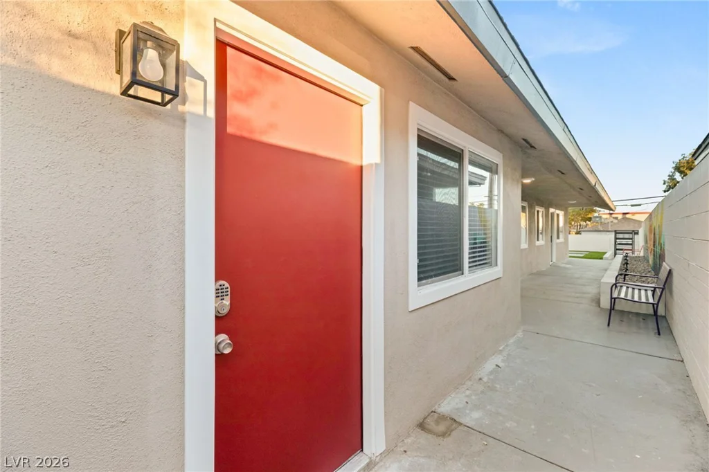 615 10th, Las Vegas, NV 89101