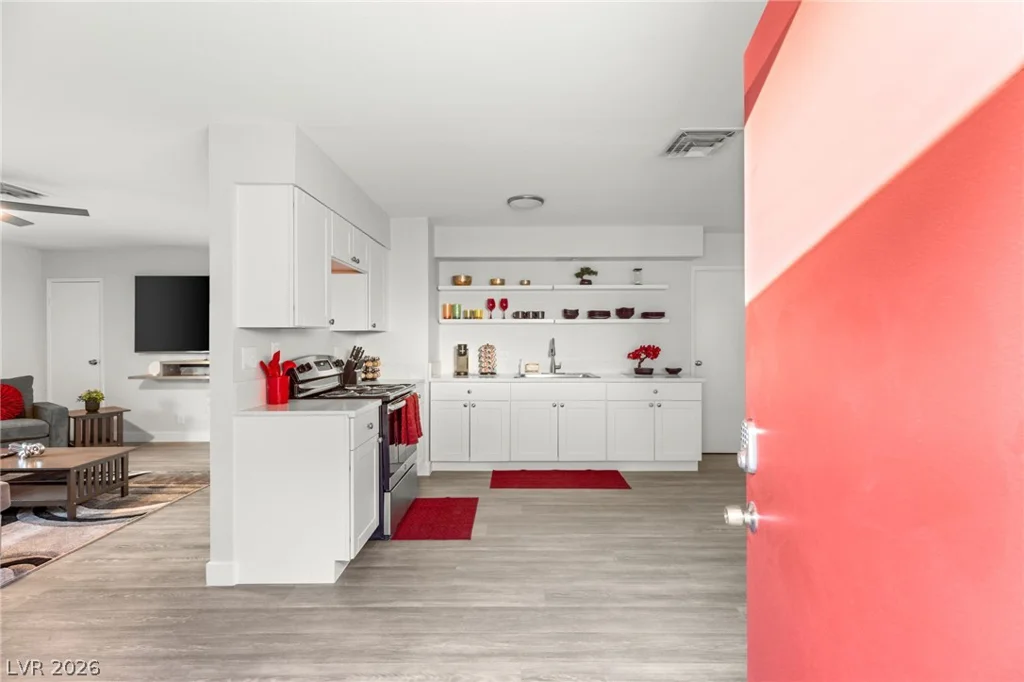 615 10th, Las Vegas, NV 89101
