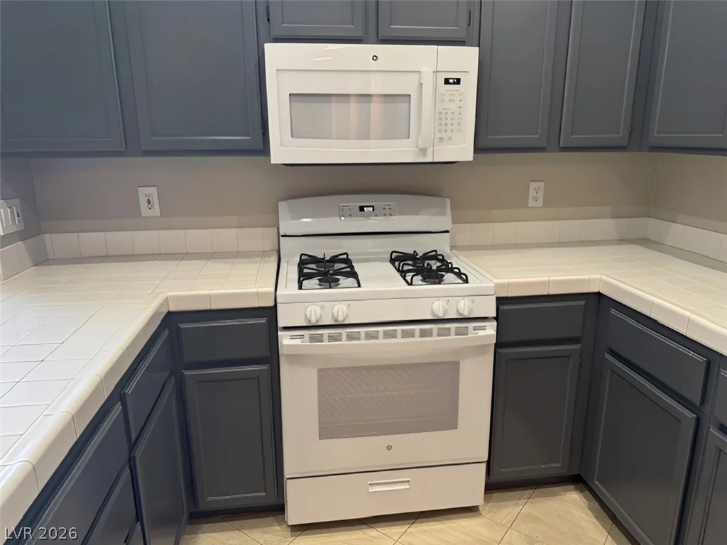 3305 Campbell, Las Vegas, NV 89129