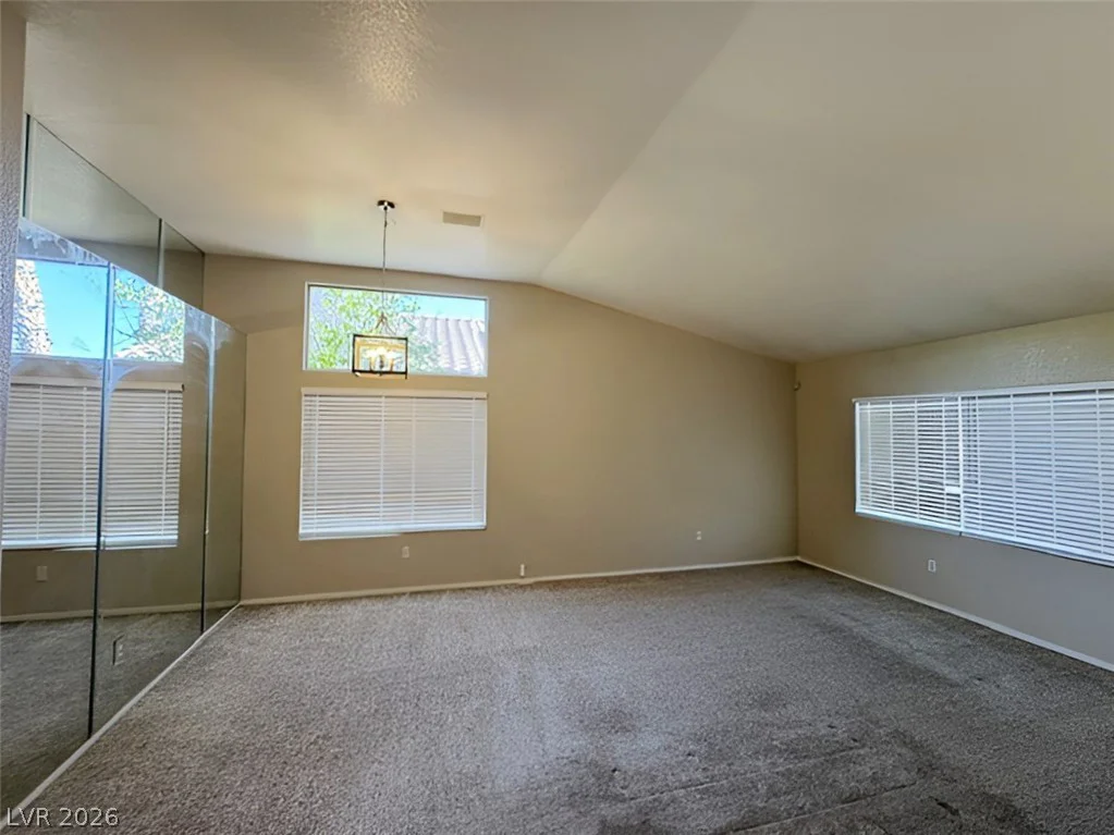 3305 Campbell, Las Vegas, NV 89129