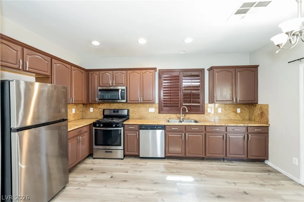 6333 Hamilton Grove, Las Vegas, NV 89122