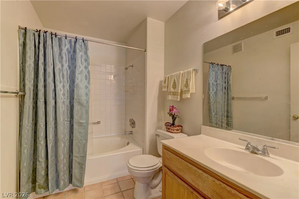 9070 Spring Mountain, Las Vegas, NV 89117