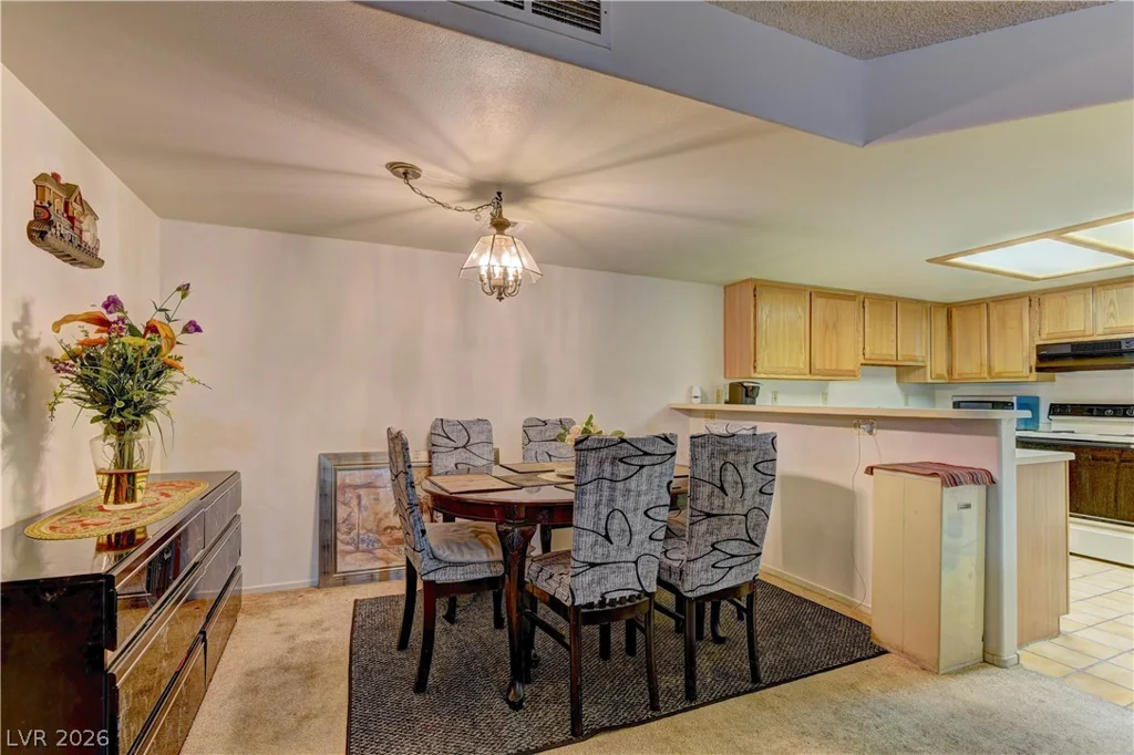 9070 Spring Mountain, Las Vegas, NV 89117