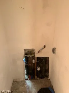 8070 Russell, Las Vegas, NV 89113