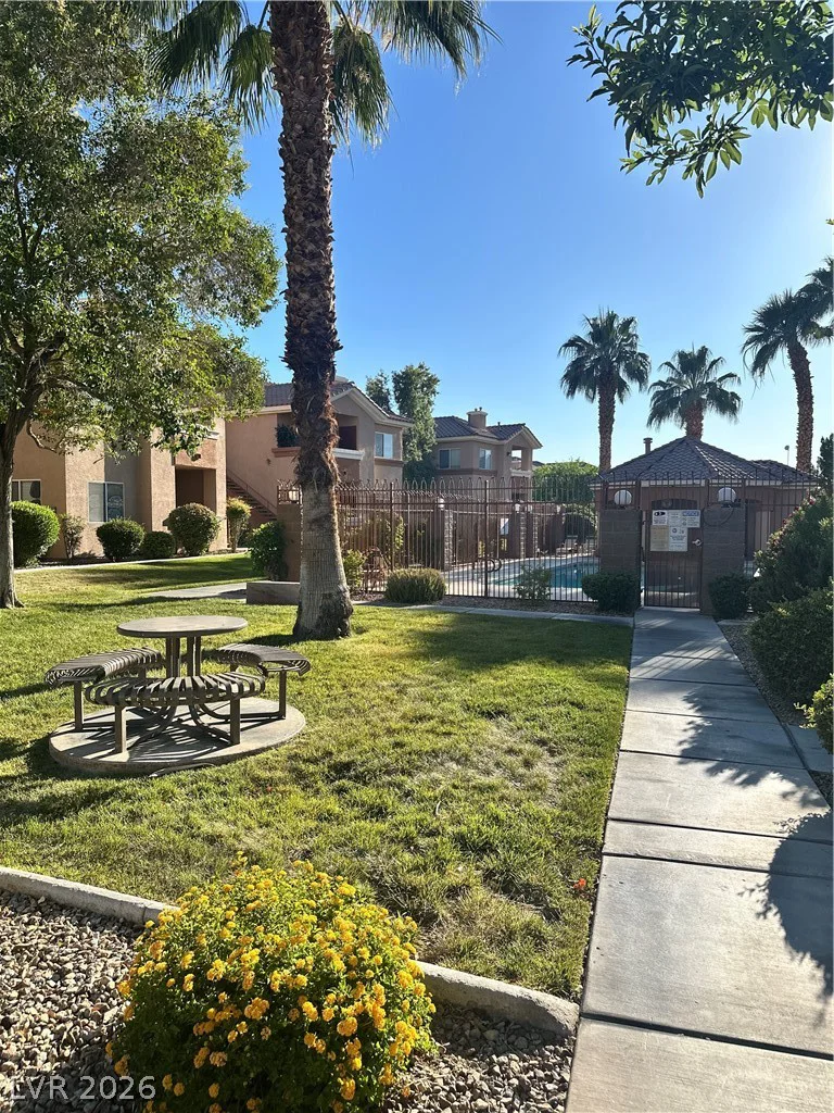 1050 Cactus, Las Vegas, NV 89183