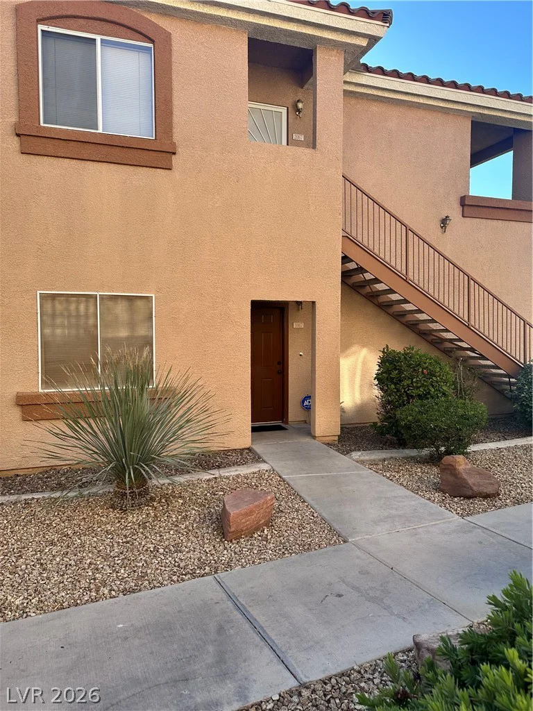 1050 Cactus, Las Vegas, NV 89183