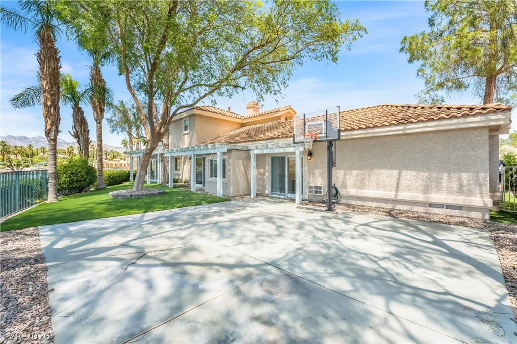 7912 Abalone Cove, Las Vegas, NV 89128