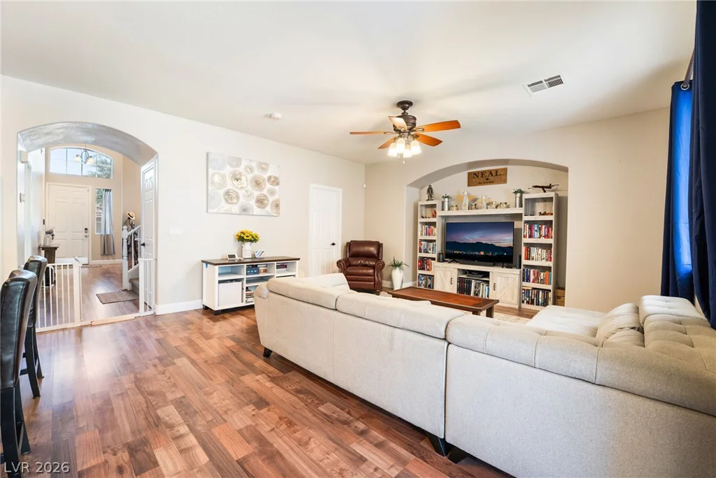 4916 Soaring Springs, Las Vegas, NV 89131