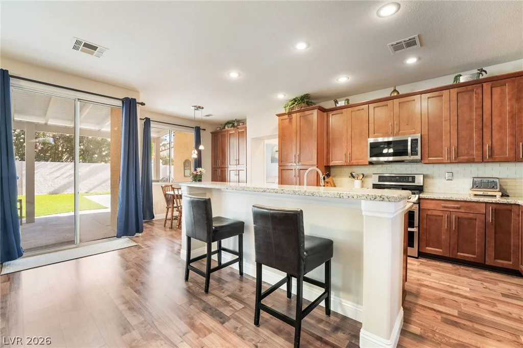 4916 Soaring Springs, Las Vegas, NV 89131
