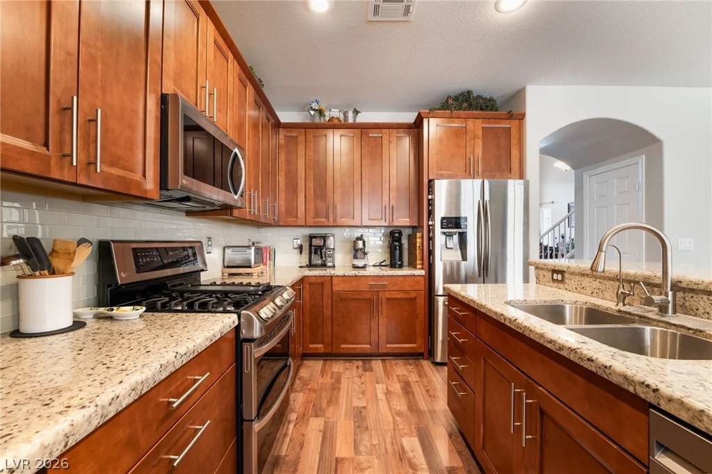 4916 Soaring Springs, Las Vegas, NV 89131