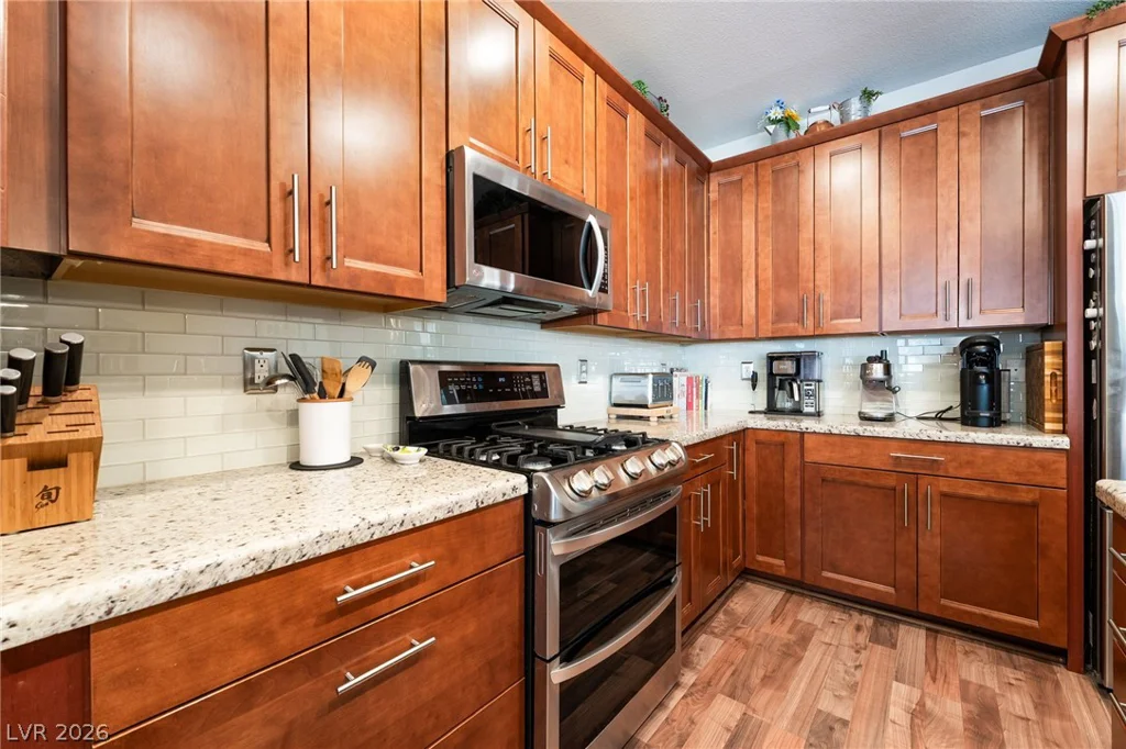 4916 Soaring Springs, Las Vegas, NV 89131