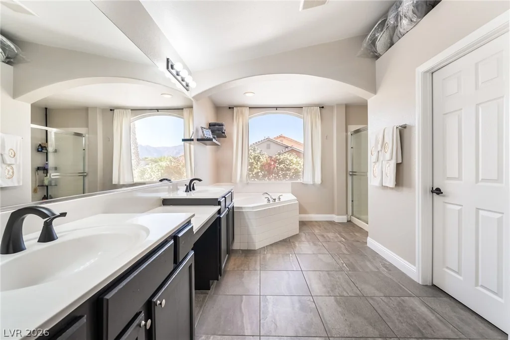 4916 Soaring Springs, Las Vegas, NV 89131