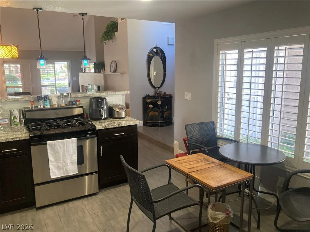 7061 Bright Springs, Las Vegas, NV 89113