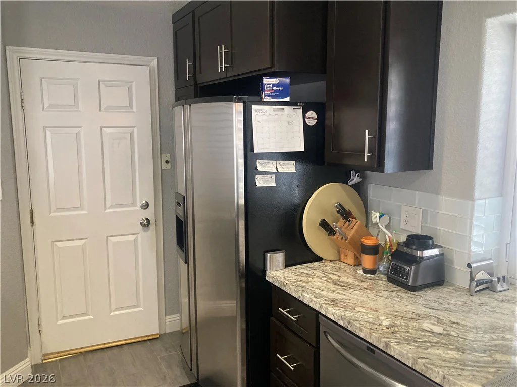 7061 Bright Springs, Las Vegas, NV 89113