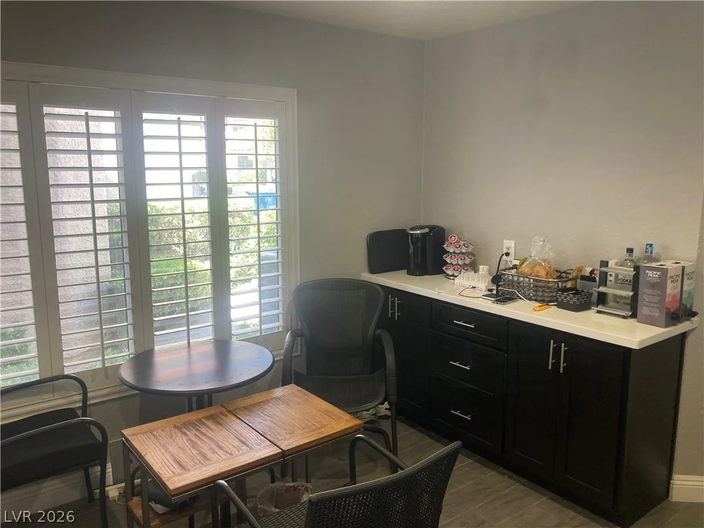 7061 Bright Springs, Las Vegas, NV 89113