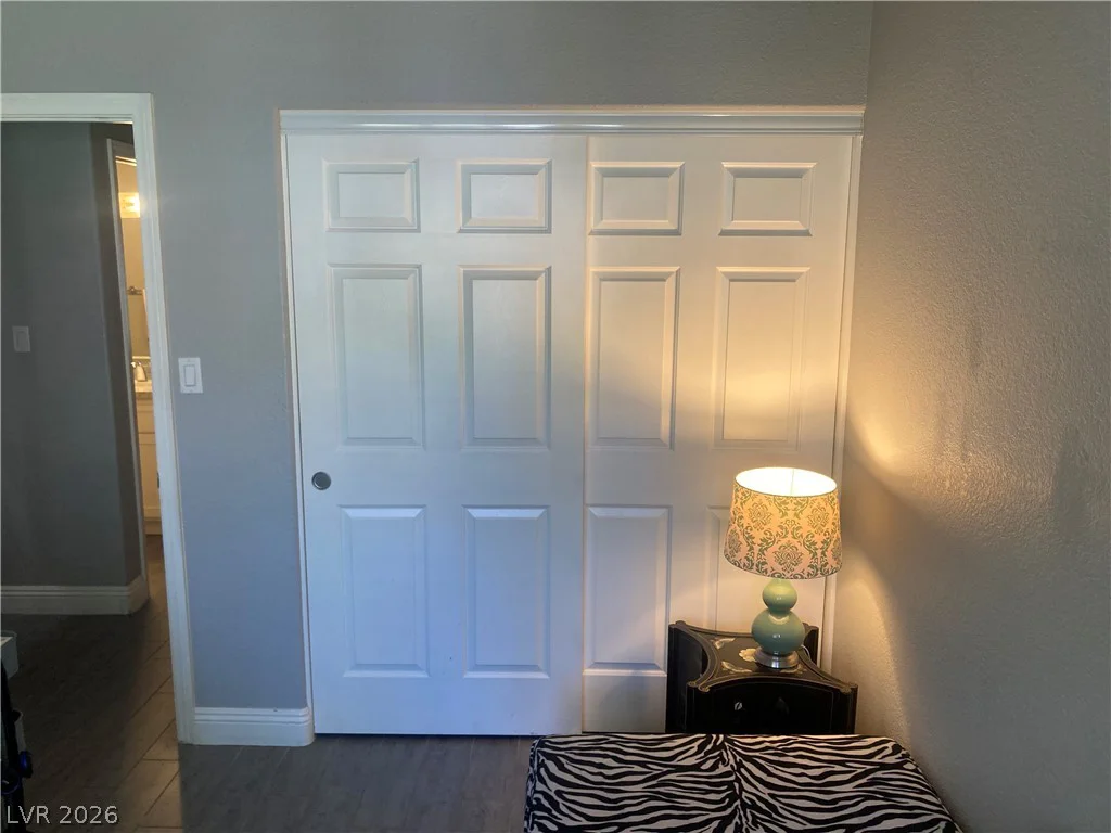 7061 Bright Springs, Las Vegas, NV 89113