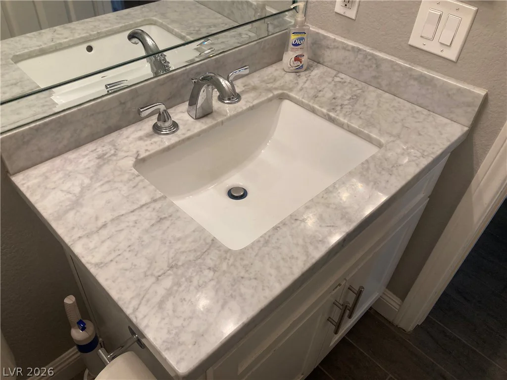 7061 Bright Springs, Las Vegas, NV 89113