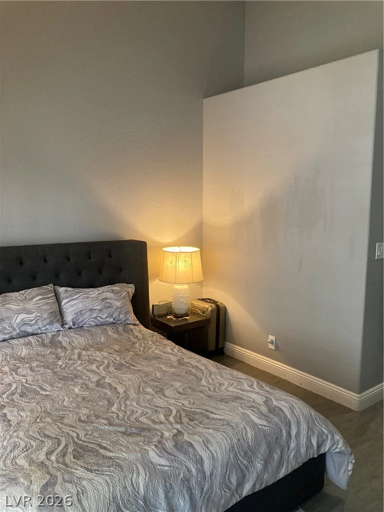 7061 Bright Springs, Las Vegas, NV 89113