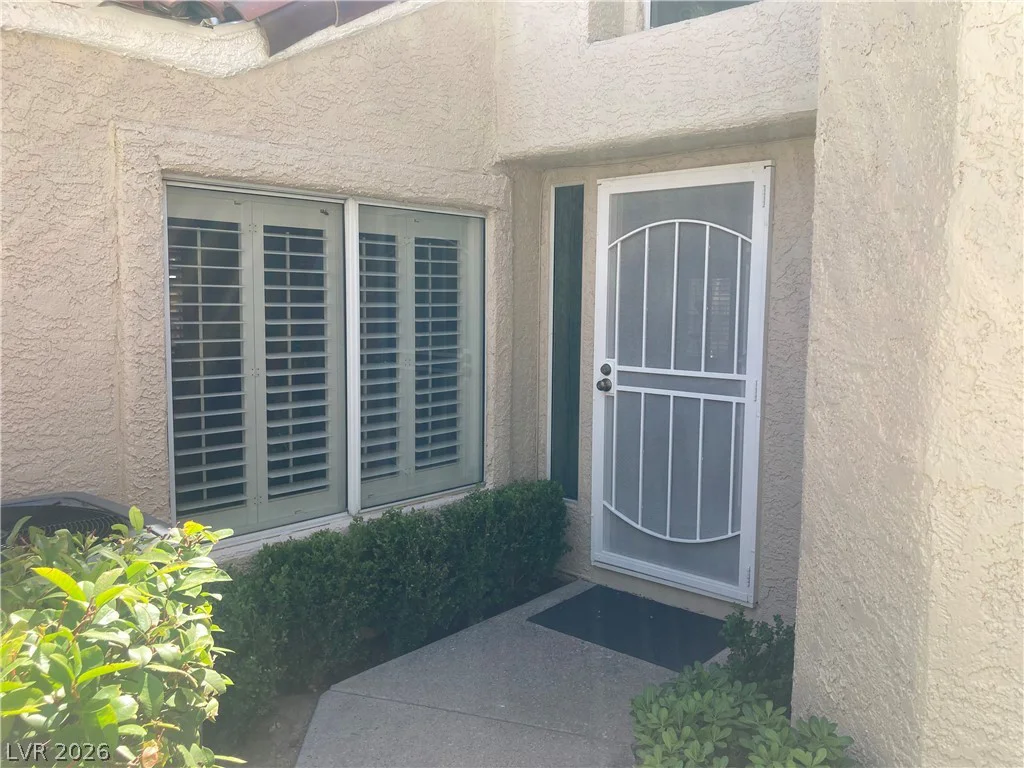 7061 Bright Springs, Las Vegas, NV 89113
