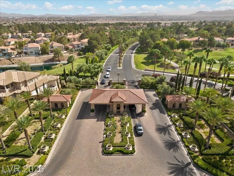 7061 Bright Springs, Las Vegas, NV 89113