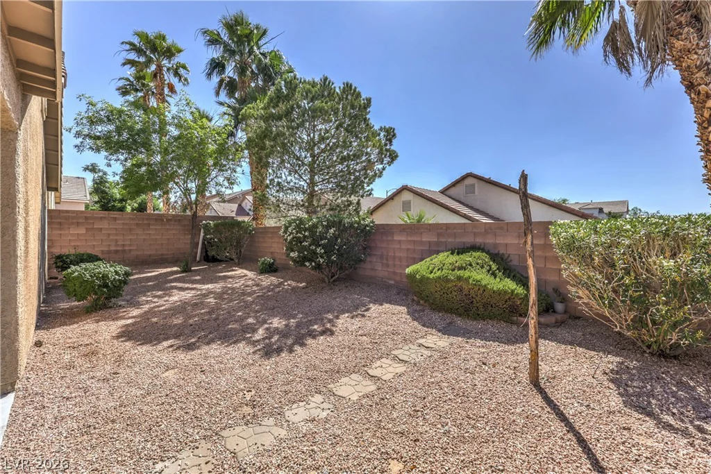 568 Broken Shale, Henderson, NV 89052