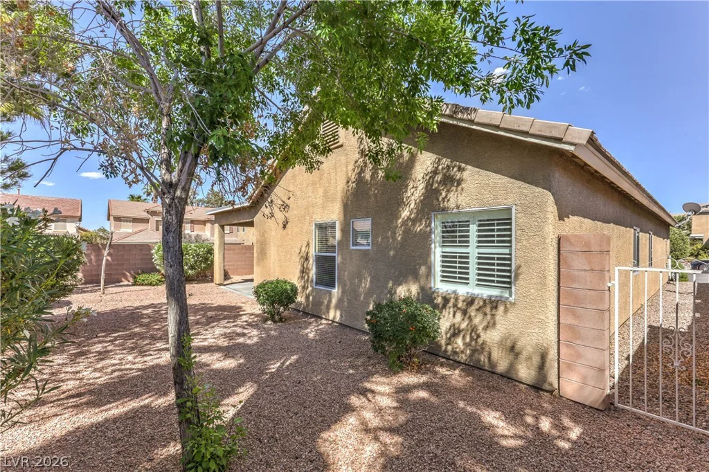 568 Broken Shale, Henderson, NV 89052