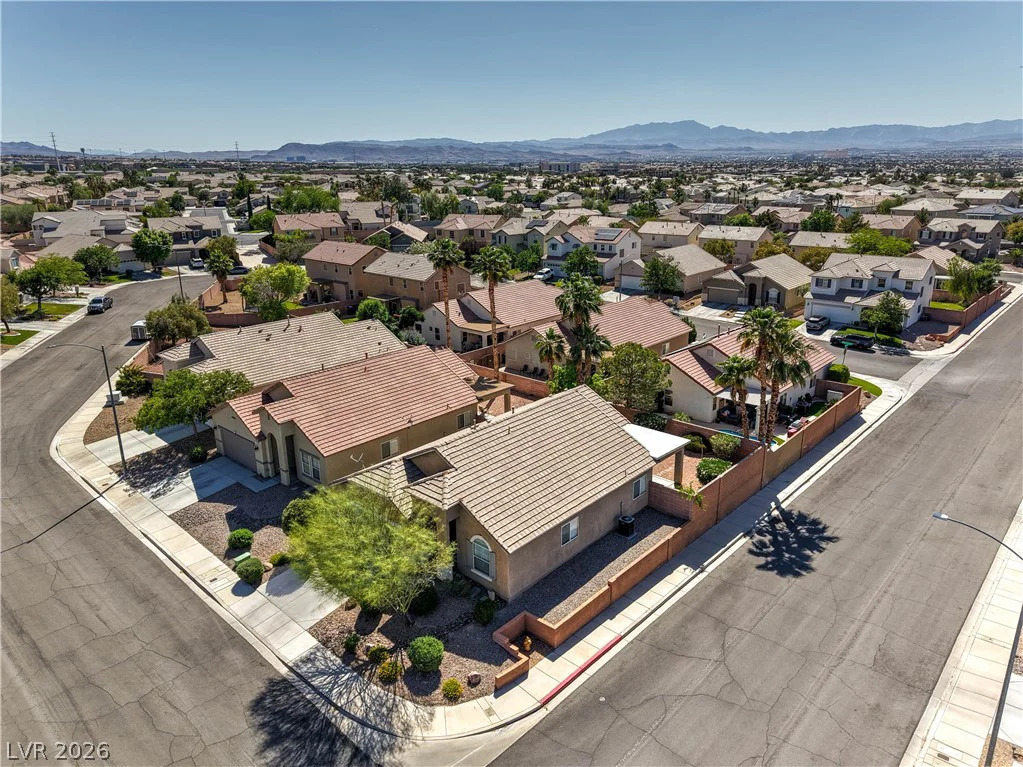 568 Broken Shale, Henderson, NV 89052