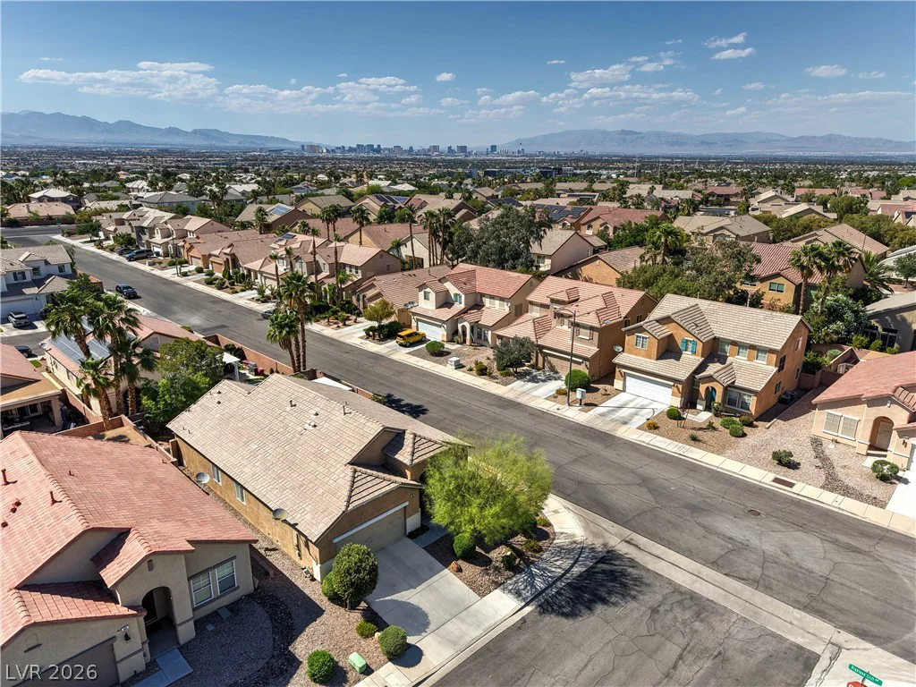 568 Broken Shale, Henderson, NV 89052