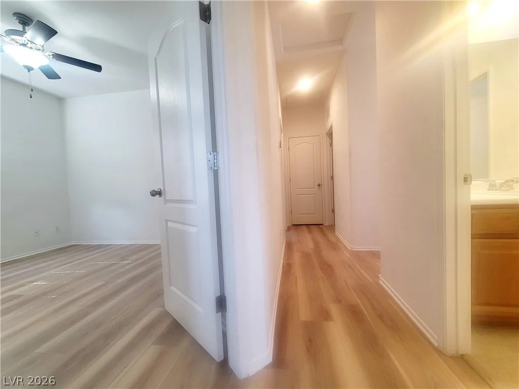 7492 Perla Del Mar, Las Vegas, NV 89179