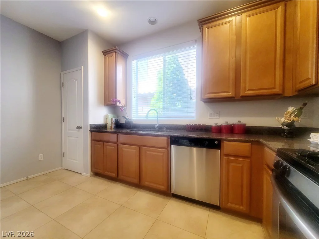 7492 Perla Del Mar, Las Vegas, NV 89179