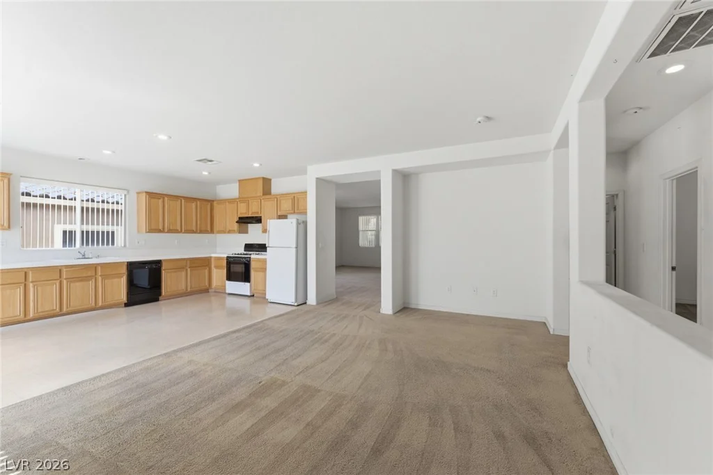 6720 Sugarbird, North Las Vegas, NV 89084