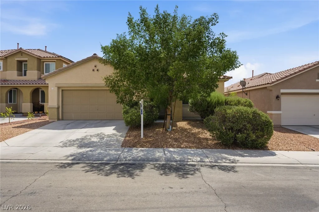 6720 Sugarbird, North Las Vegas, NV 89084